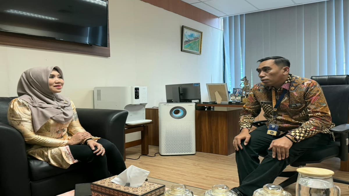 Lia Istifhama bertemu Kemenparekraf membahas integrasi Labuan Bajo dan Jawa Timur