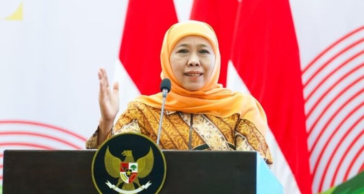 Gubernur Khofifah membuka sosialisasi pengelolaan talenta digital bersama 2.600 pendidik Jatim