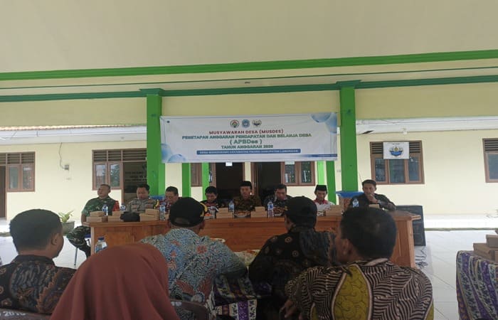 Musdes penetapan APBDes 2026 Desa Wonokromo di Balai Desa Wonokromo, Kecamatan Tikung, Lamongan.