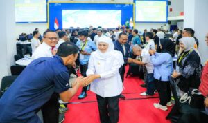 Khofifah membuka Rakerprov KONI Jatim 2026 di Surabaya